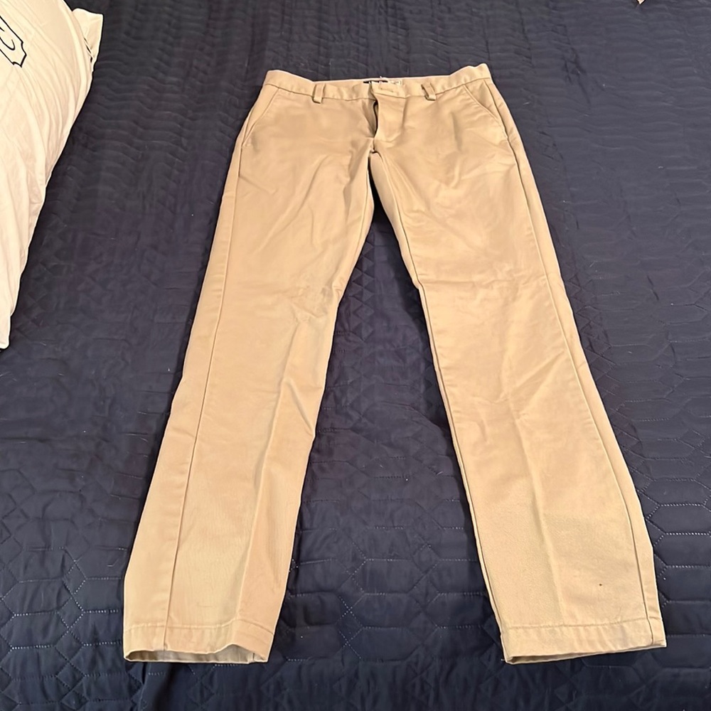 Chinos
